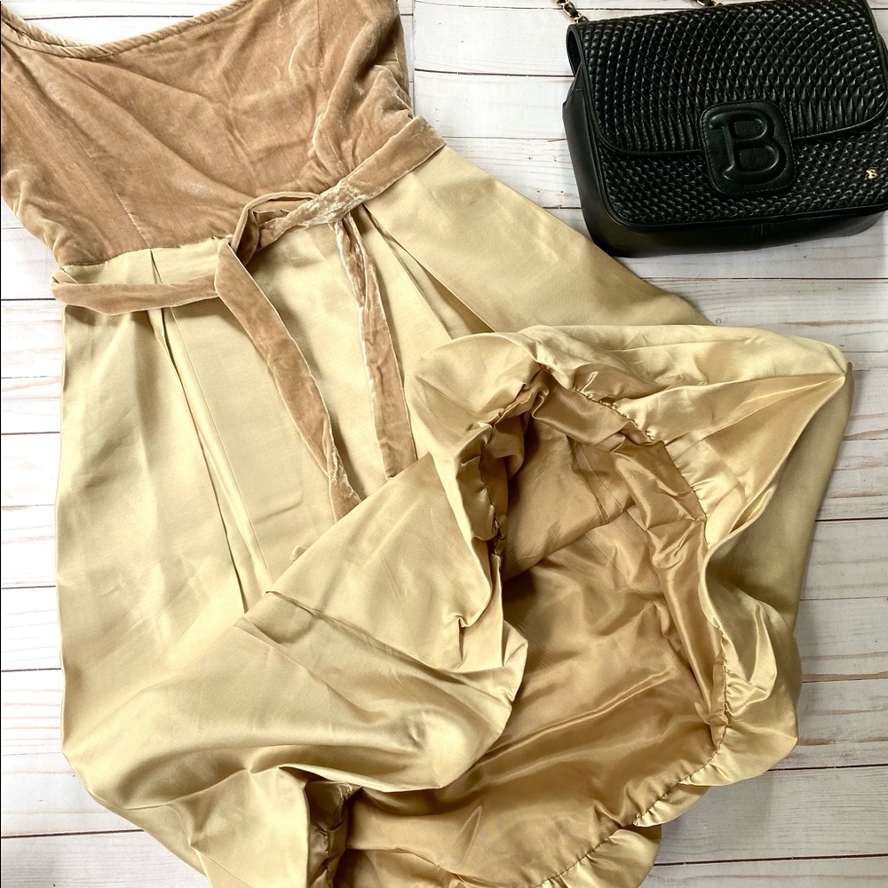Max Mara silk bubble hem ballerina dress - Picture 3 of 6
